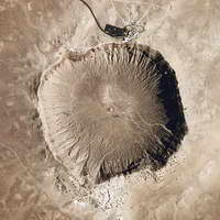 Meteor_Crater_AZ.jpg