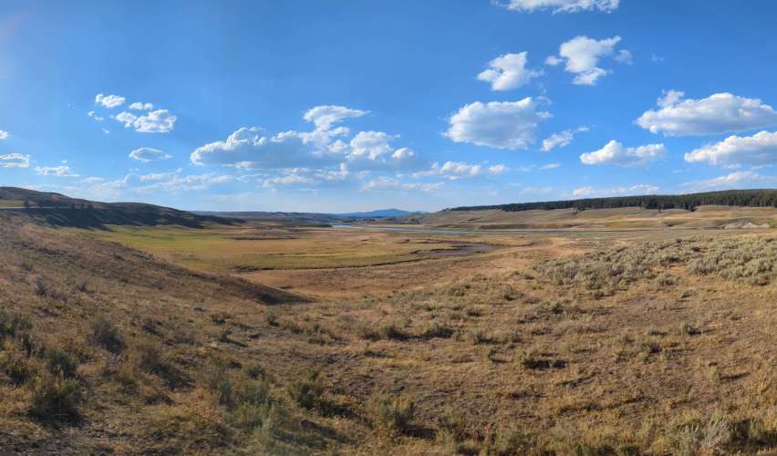 2025-08-21_18-12-20_CELLC_PXL_20250822_001218620.PANO