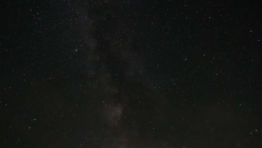 2025-08-25_21-58-32_RX104328