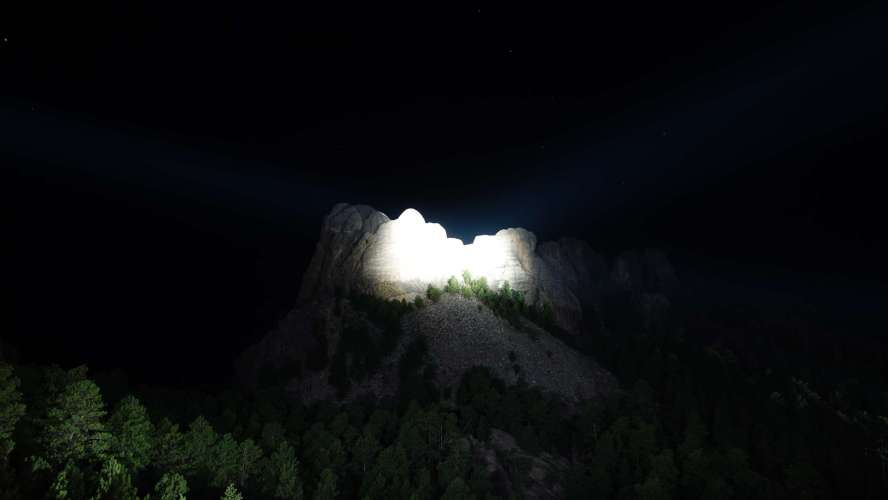 2025-08-26_21-11-38_RX104546