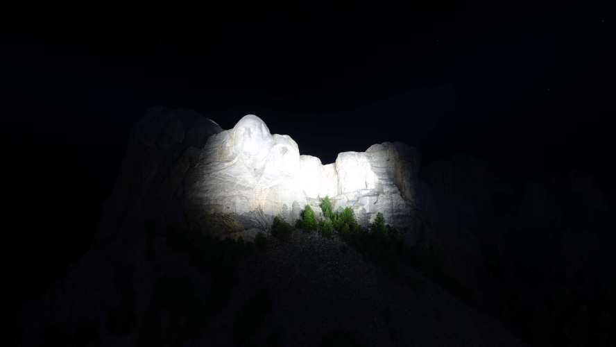 2025-08-26_21-17-33_RX104551