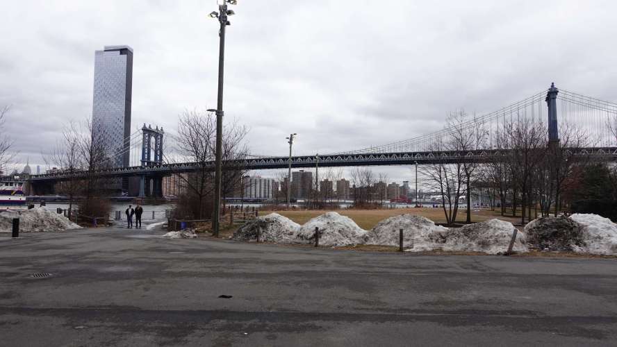 2026-02-21_12-08-47_RX105115