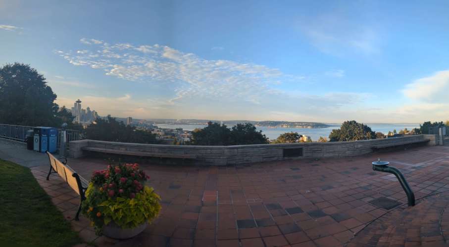 2026-09-06_07-15-41_CELLC_PXL_20260906_141540288.PANO