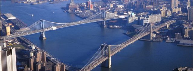 Dec 1999, the bridges from the WTC observation deck